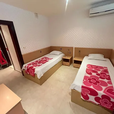 Lejlighed Two-bedroom In Miramar Complex *